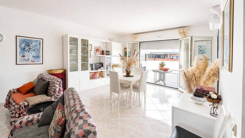Appartamento via Sebastiano Mele 13, Centro, Oristano — foto 7 di 20