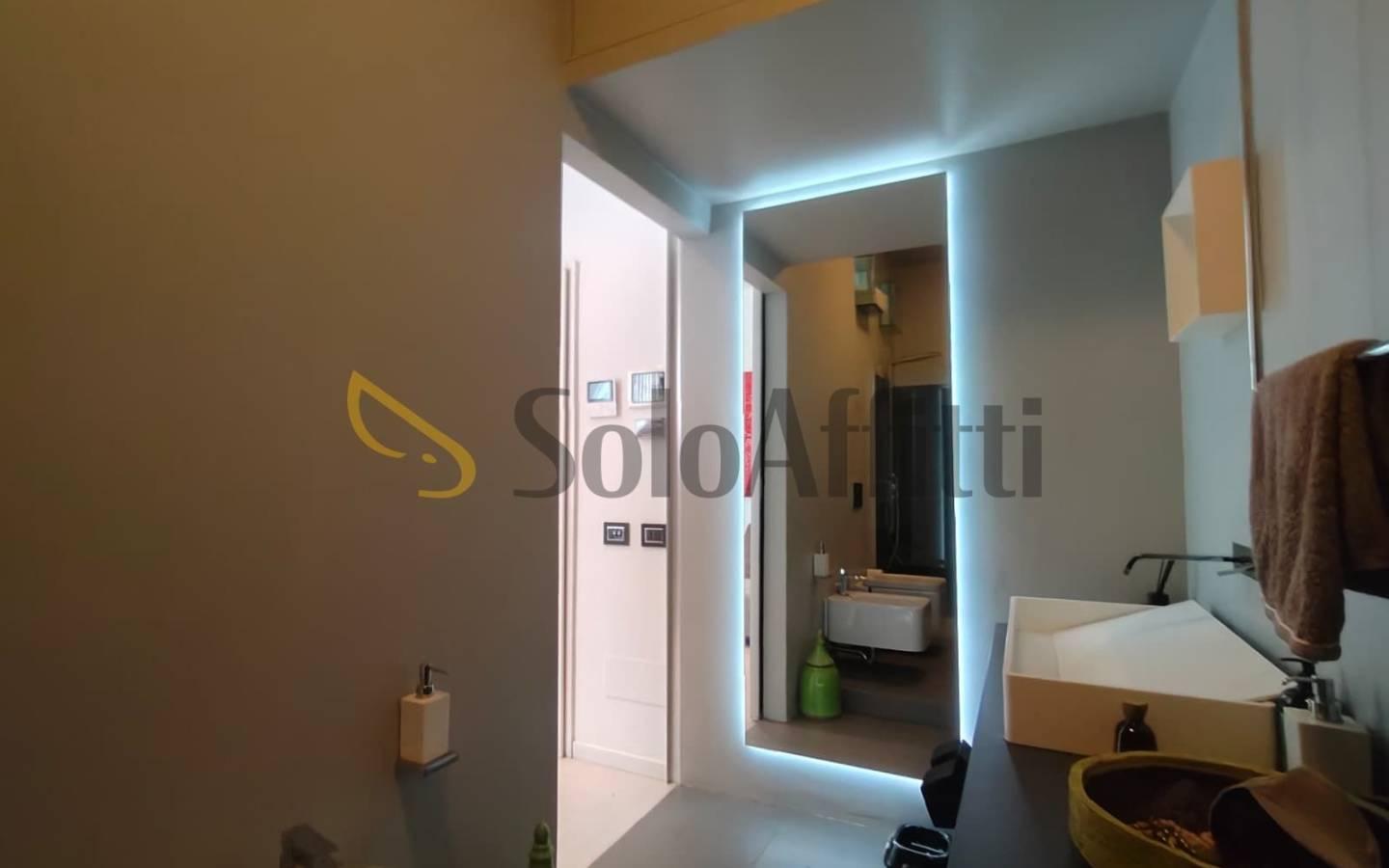 Monolocale ottimo stato, piano terra, Semicentro - Ospedale, Gallarate