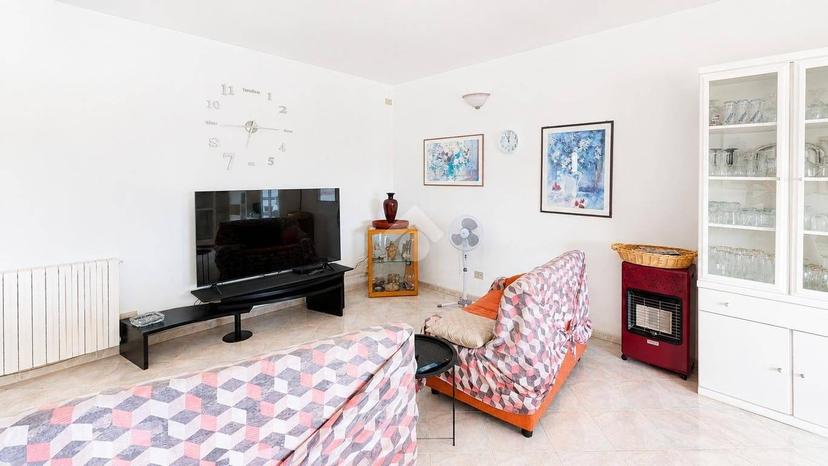 Appartamento via Sebastiano Mele 13, Centro, Oristano — foto 6 di 20