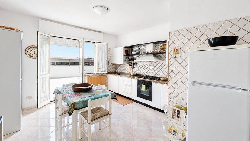 Appartamento via Sebastiano Mele 13, Centro, Oristano — foto 13 di 20