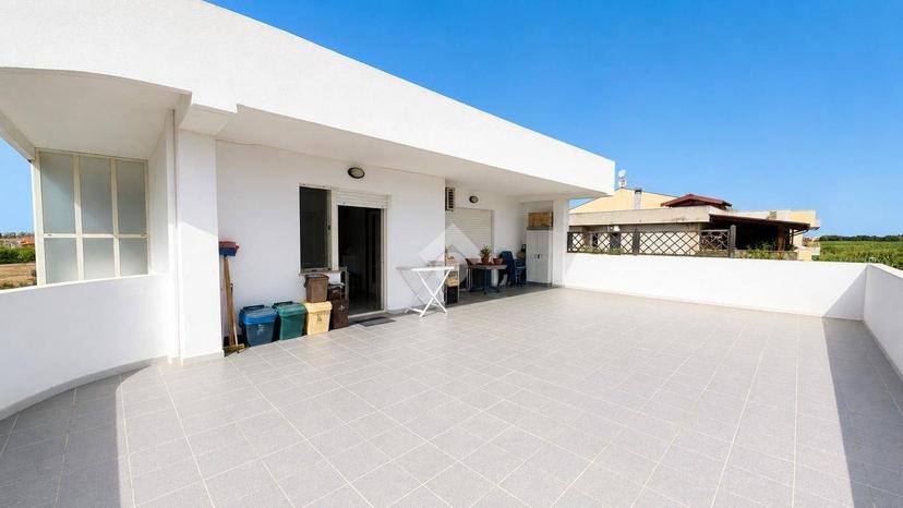 Appartamento via Sebastiano Mele 13, Centro, Oristano — foto 3 di 20