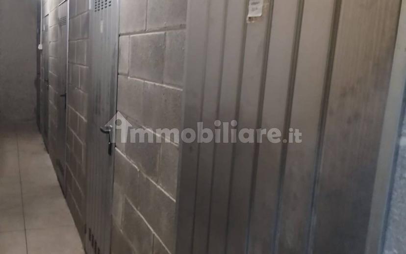 Bilocale via Camillo Prampolini, Centro, Tradate — foto 9 di 41