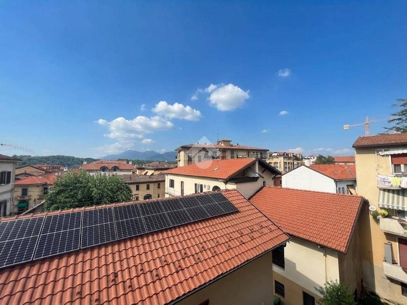 Trilocale via binaghi 5, Centro, Malnate — foto 10 di 12