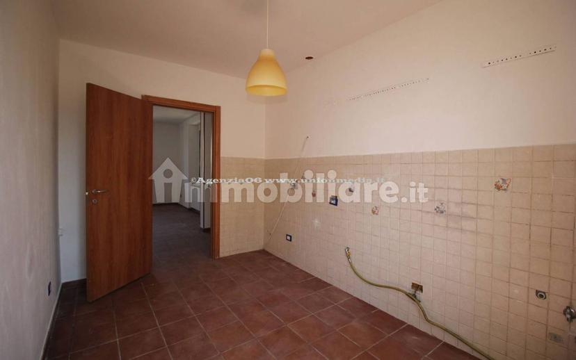 Appartamento primo piano, Centro, Arcola — foto 9 di 17