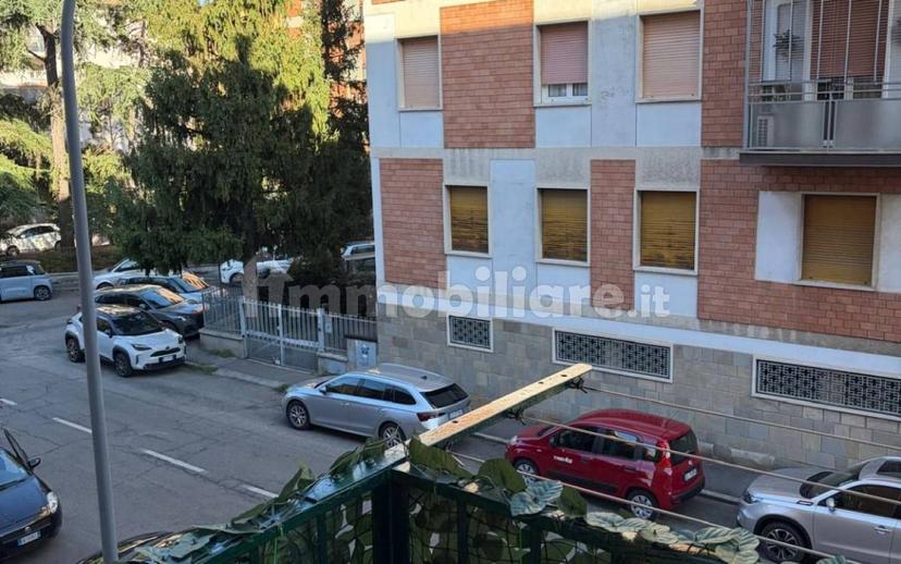 Trilocale via Don Luigi Sturzo 19, Saragozza fuori Porta, Bologna — foto 2 di 19