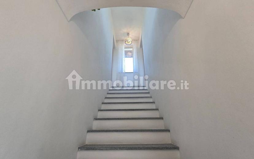 Cascina frazione Revignano, Vaglierano, Asti — foto 9 di 56