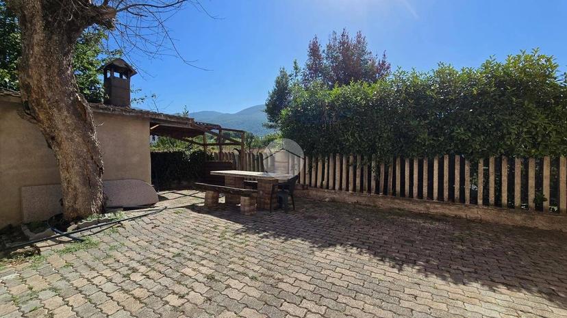Quadrilocale via della spina 104, Colle San Tommaso, Madonna di Lugo, Spoleto — foto 34 di 42