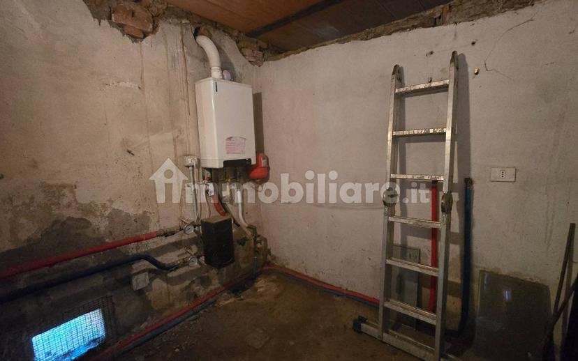 Cascina frazione Revignano, Vaglierano, Asti — foto 47 di 56