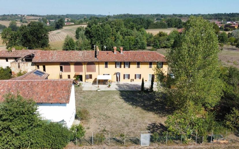 Cascina frazione Revignano, Vaglierano, Asti — foto 43 di 56