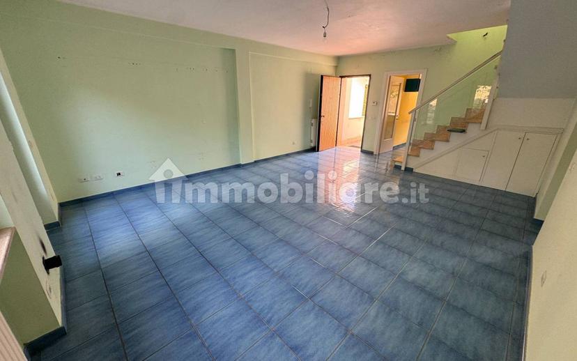Villa a schiera via Marrone, Centro, Colle San Magno — foto 7 di 33