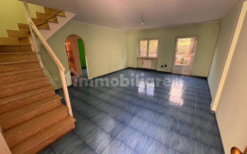 Villa a schiera via Marrone, Centro, Colle San Magno — foto 11 di 33