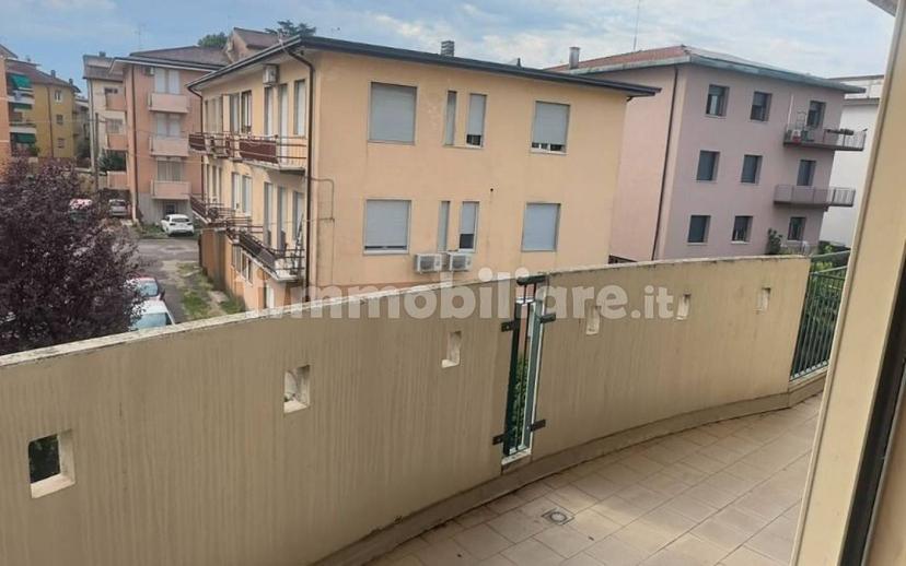 Monolocale via Brenta 32, Viale Trieste - Villaggio dei Fiori, Vicenza — foto 10 di 11