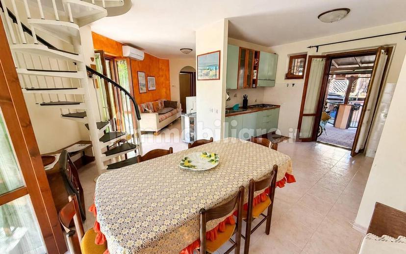Villa a schiera via degli Albizzi, 235, Latina Lido, Latina — foto 5 di 23