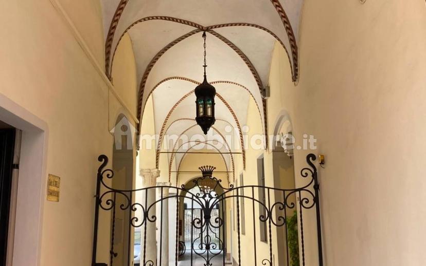 Trilocale Strada Benedetto Cairoli, Centro Storico, Parma — foto 8 di 10