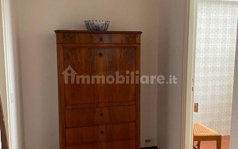 Trilocale Strada Benedetto Cairoli, Centro Storico, Parma — foto 6 di 10