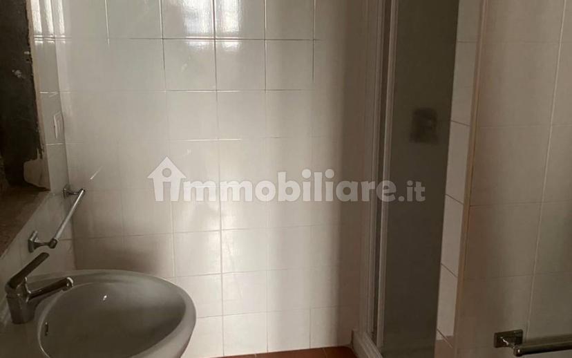 Trilocale Strada Benedetto Cairoli, Centro Storico, Parma — foto 9 di 10