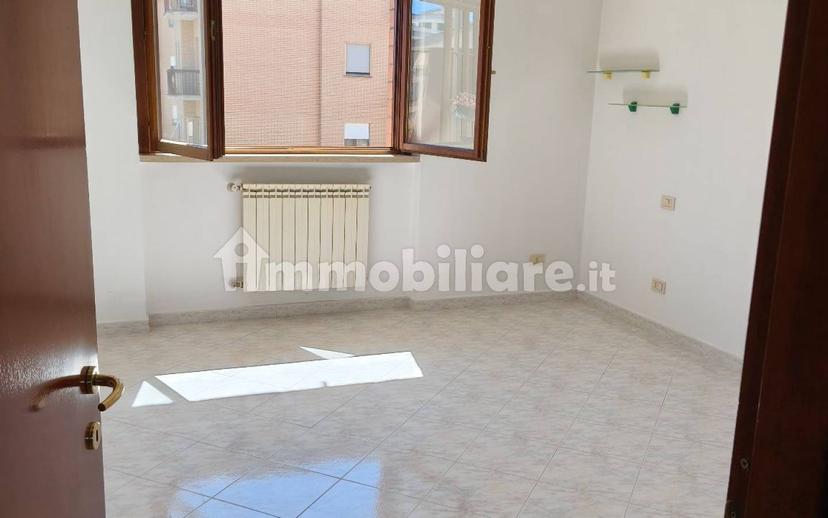 Quadrilocale via Antonio Rosmini 1, Murialdo - Cappuccini, Viterbo — foto 5 di 18