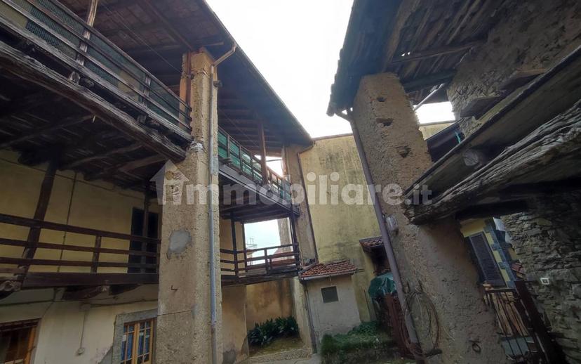 Casale via Vittorio Emanuele 16, Centro, Stresa — foto 34 di 98