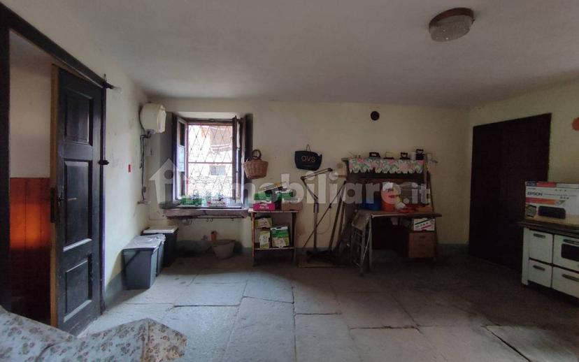 Casale via Vittorio Emanuele 16, Centro, Stresa — foto 19 di 98