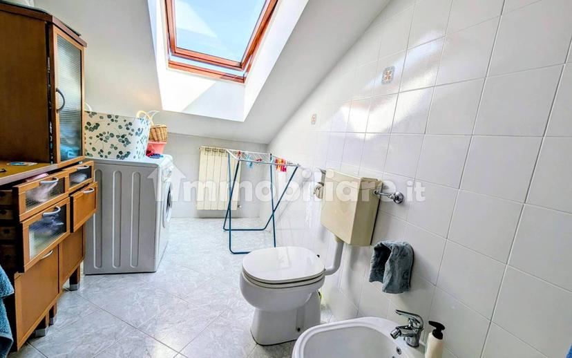 Trilocale via Carlo Cattaneo 6, Centro, Carcare — foto 3 di 20