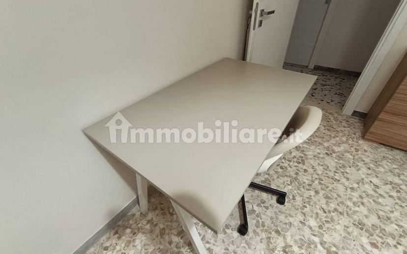 Stanza singola via Giulio Antonio Acquaviva, Caserta — foto 6 di 22