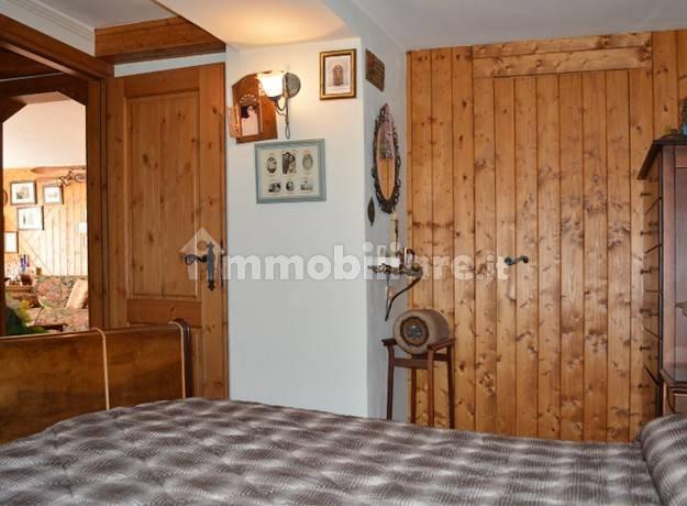 Trilocale ottimo stato, primo piano, Centro, Campodolcino — foto 19 di 24