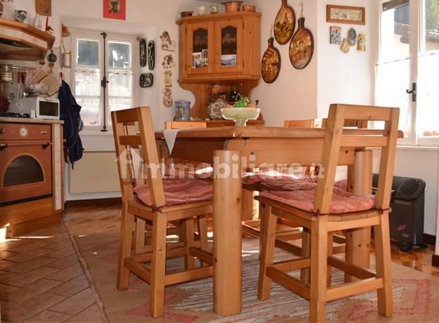 Trilocale ottimo stato, primo piano, Centro, Campodolcino — foto 10 di 24