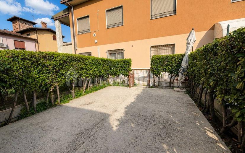 Trilocale via Camillo Benso di Cavour 42, Centro, Castiglione delle Stiviere — foto 3 di 14
