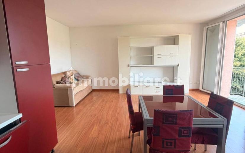 Trilocale via largo Caduti di Nassirya, 26, Centro, Olgiate Comasco — foto 10 di 12