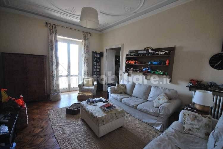 Appartamento via Edilio Raggio, Carmine, Genova — foto 3 di 39