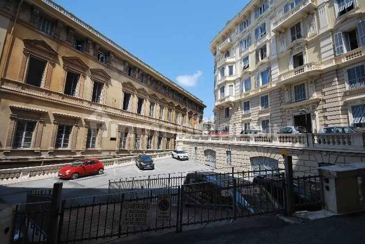 Appartamento via Edilio Raggio, Carmine, Genova — foto 22 di 39