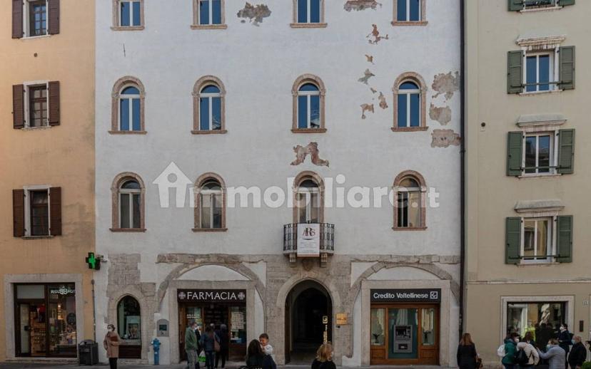Attico piazza Mario Pasi 21, Centro Storico, Trento — foto 7 di 10