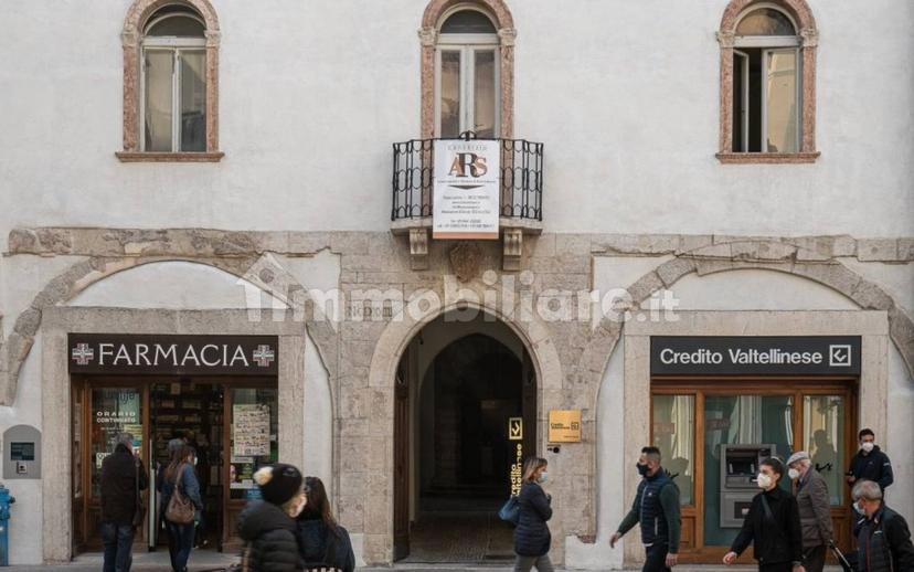 Attico piazza Mario Pasi 21, Centro Storico, Trento — foto 6 di 10