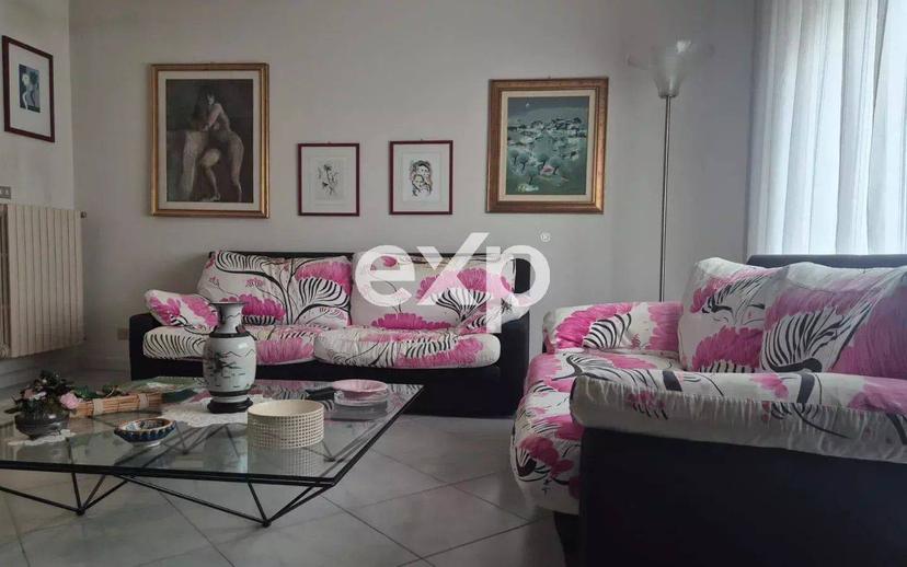 Appartamento buono stato, quarto piano, Modica Sorda, Modica — foto 3 di 16