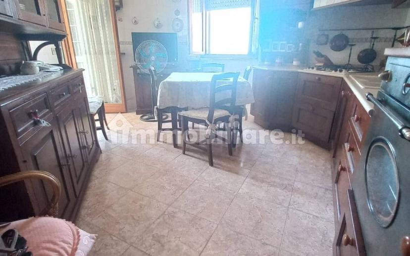 Trilocale via Salvo D'Acquisto 21, Talsano - San Donato, Taranto — foto 13 di 19
