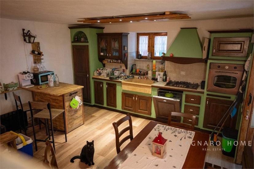 Terratetto plurifamiliare località villaggio aracci, Villaggio Degli Aracci, Zeri — foto 38 di 52