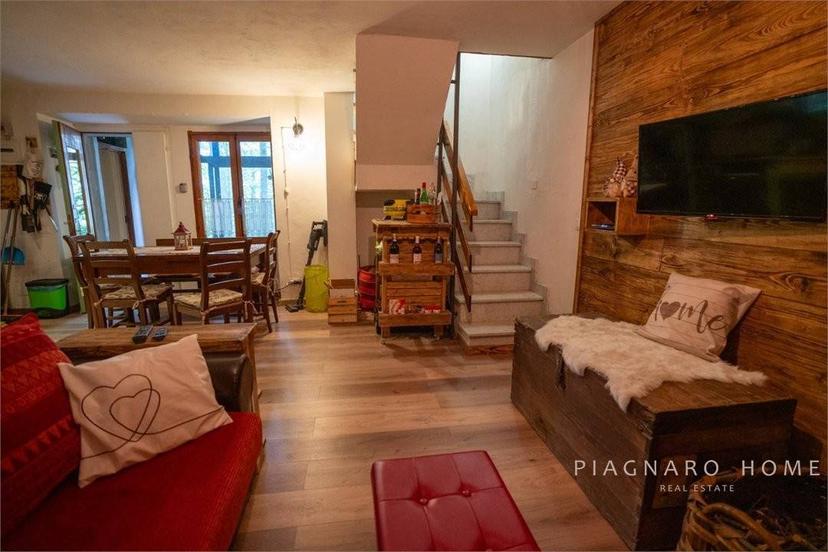 Terratetto plurifamiliare località villaggio aracci, Villaggio Degli Aracci, Zeri — foto 28 di 52