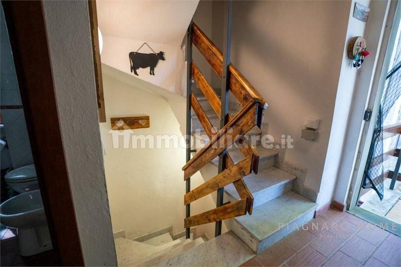 Terratetto plurifamiliare località villaggio aracci, Villaggio Degli Aracci, Zeri