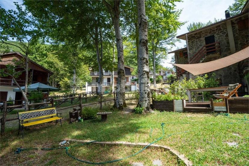 Terratetto plurifamiliare località villaggio aracci, Villaggio Degli Aracci, Zeri — foto 22 di 52