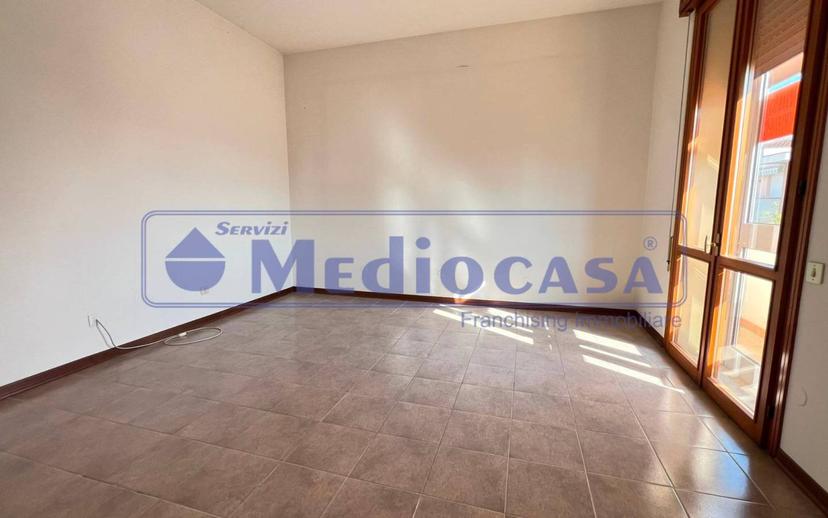 Quadrilocale via Domenico Baroni, Centro Storico, Rovigo — foto 4 di 31