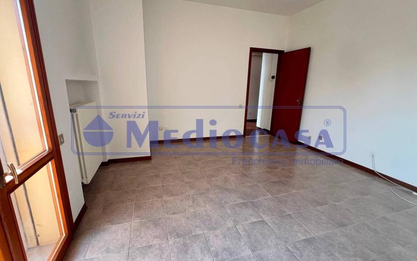 Quadrilocale via Domenico Baroni, Centro Storico, Rovigo — foto 30 di 31