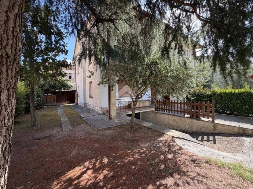 Bilocale via cesare battisti 8, Santa Maria degli Angeli, Assisi — foto 6 di 13