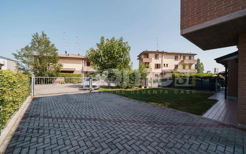 Trilocale via La Badia 34, Bagnolo in Piano — foto 17 di 23