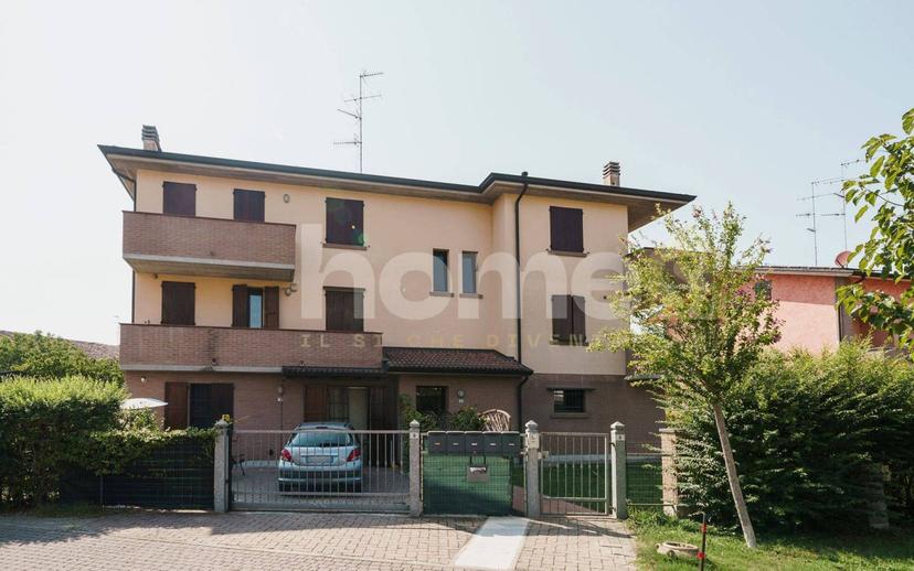 Trilocale via La Badia 34, Bagnolo in Piano — foto 8 di 23