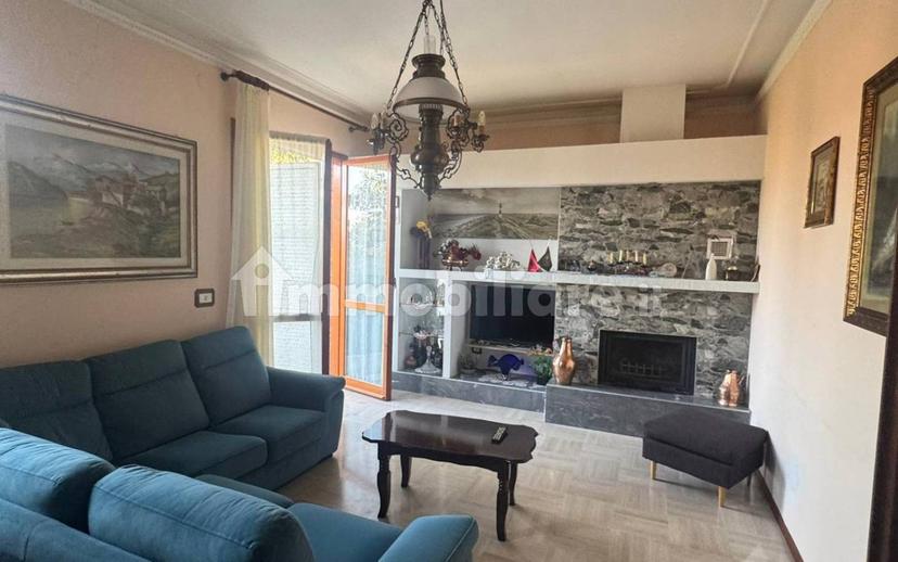 Trilocale via Giosuè Carducci, Centro, Scandiano — foto 11 di 13
