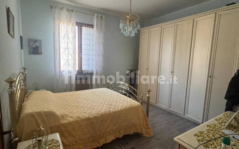 Trilocale via Giosuè Carducci, Centro, Scandiano — foto 3 di 13