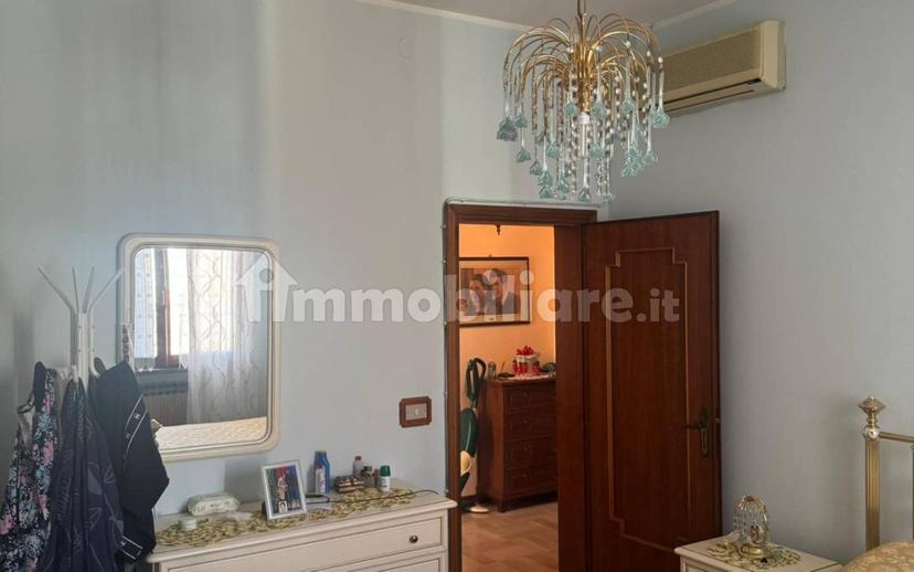 Trilocale via Giosuè Carducci, Centro, Scandiano — foto 6 di 13
