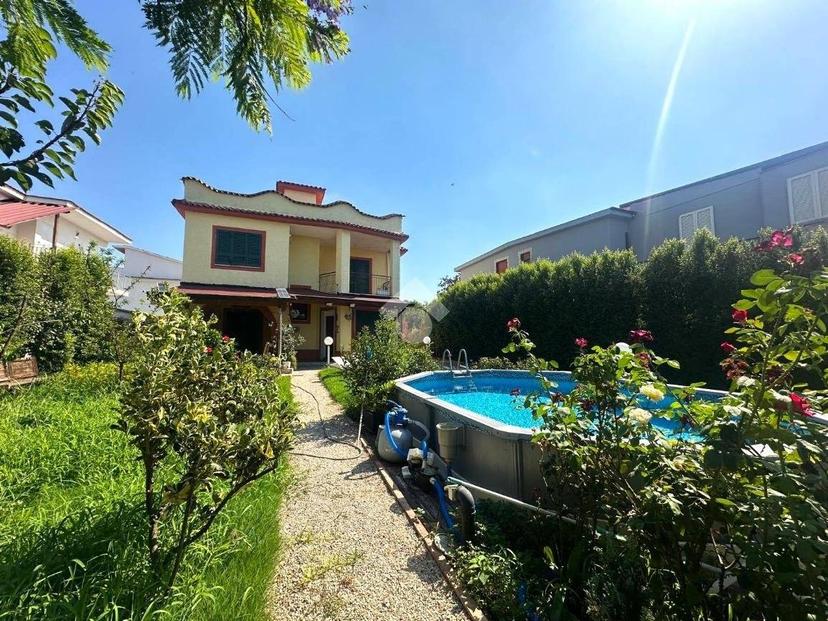 Villa unifamiliare via scarlatti 41, Ischitella, Castel Volturno — foto 9 di 28