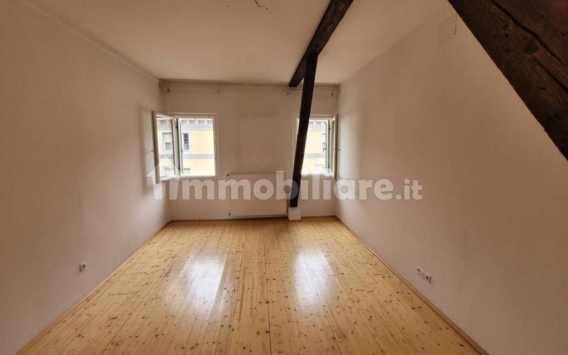 Bilocale buono stato, quarto piano, Centro, Bolzano — foto 2 di 18