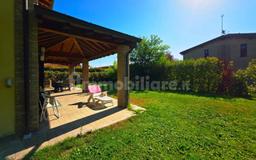 Villa unifamiliare Strada Budellungo, Botteghino - Pilastrello, Parma